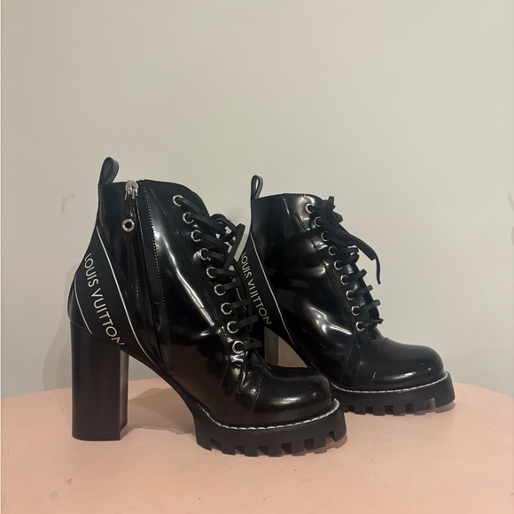 Louis Vuitton Shiny Black Lace-Up Ankle Boots - Picture 2 of 6